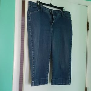 Capris jeans
